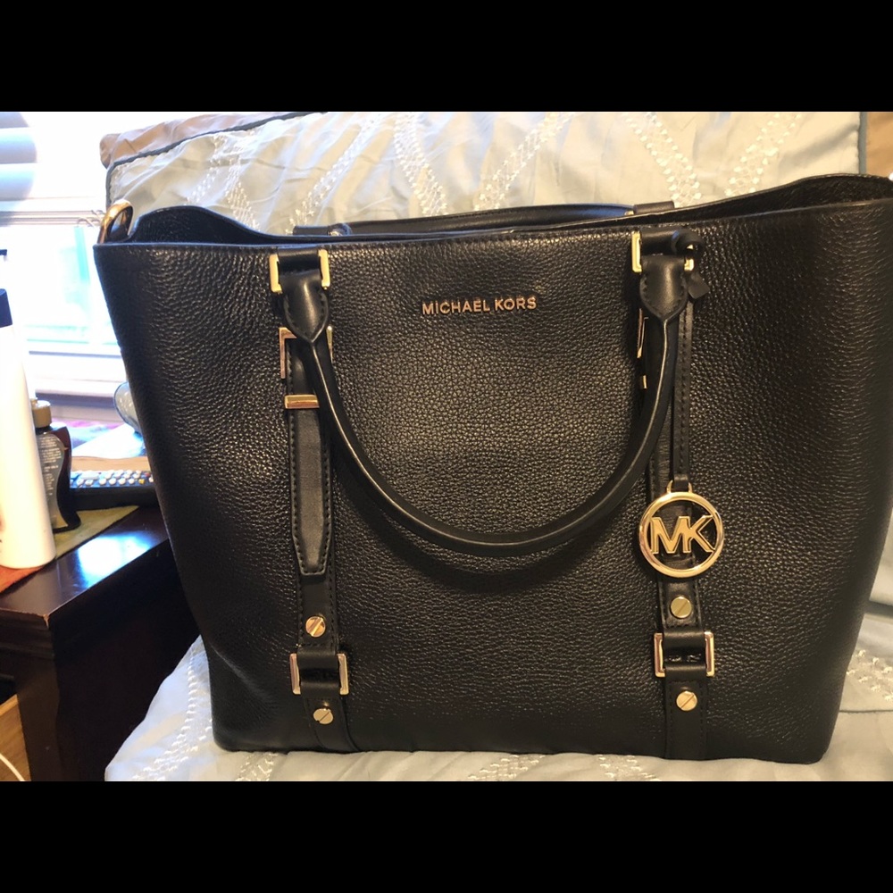 Michael Kors handbag--NWOT